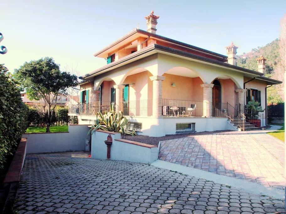 La Casa Di Mario Villa Massa  Eksteriør billede